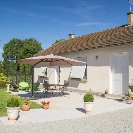 Familial En Auvergne Avec Jardin, Ping-pong, Proche Stations Thermales, Animaux Acceptes - Fr-1-489-127 Holiday home *